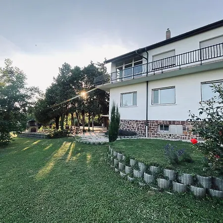 Casa De Mi Tia Badacsony 包道乔尼托毛伊